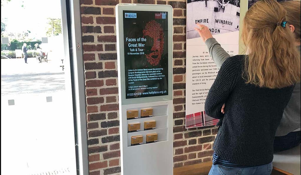 Digital signage museum