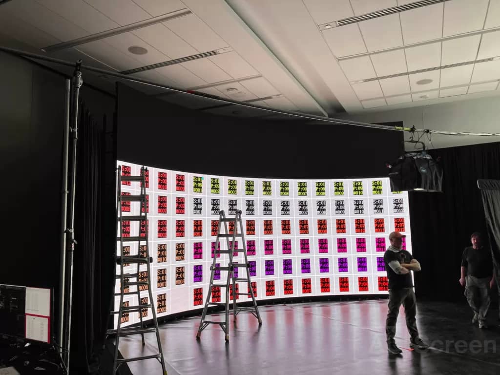 digital signage installation