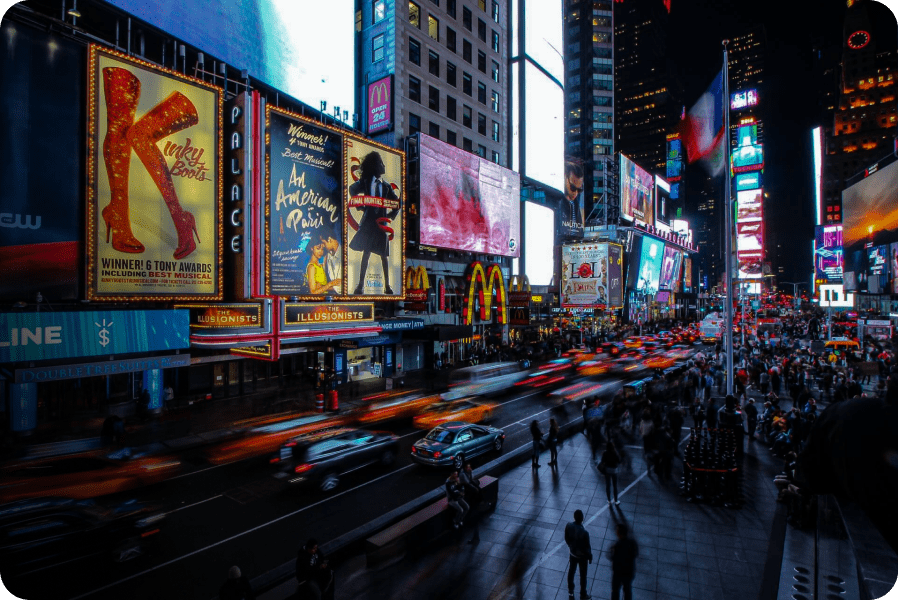 Outdoor-digital-signage